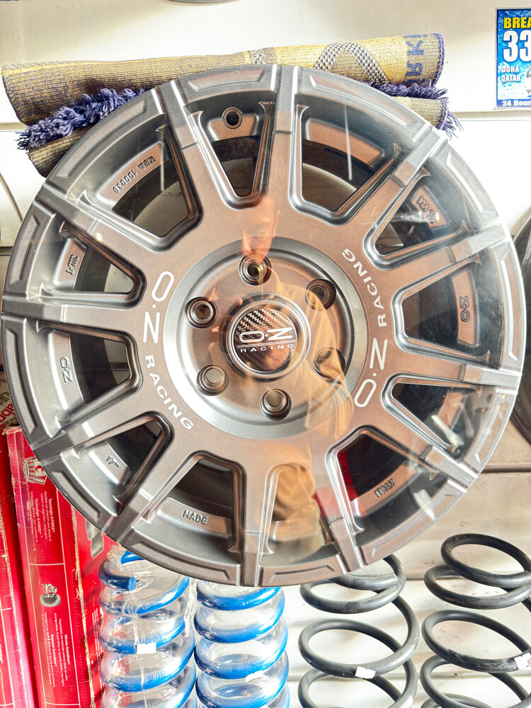 oz racing original 6 bolt  - 2