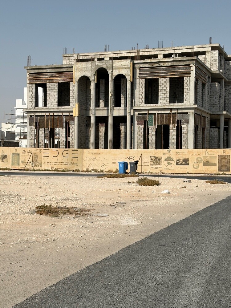 نجار مسلح - 1