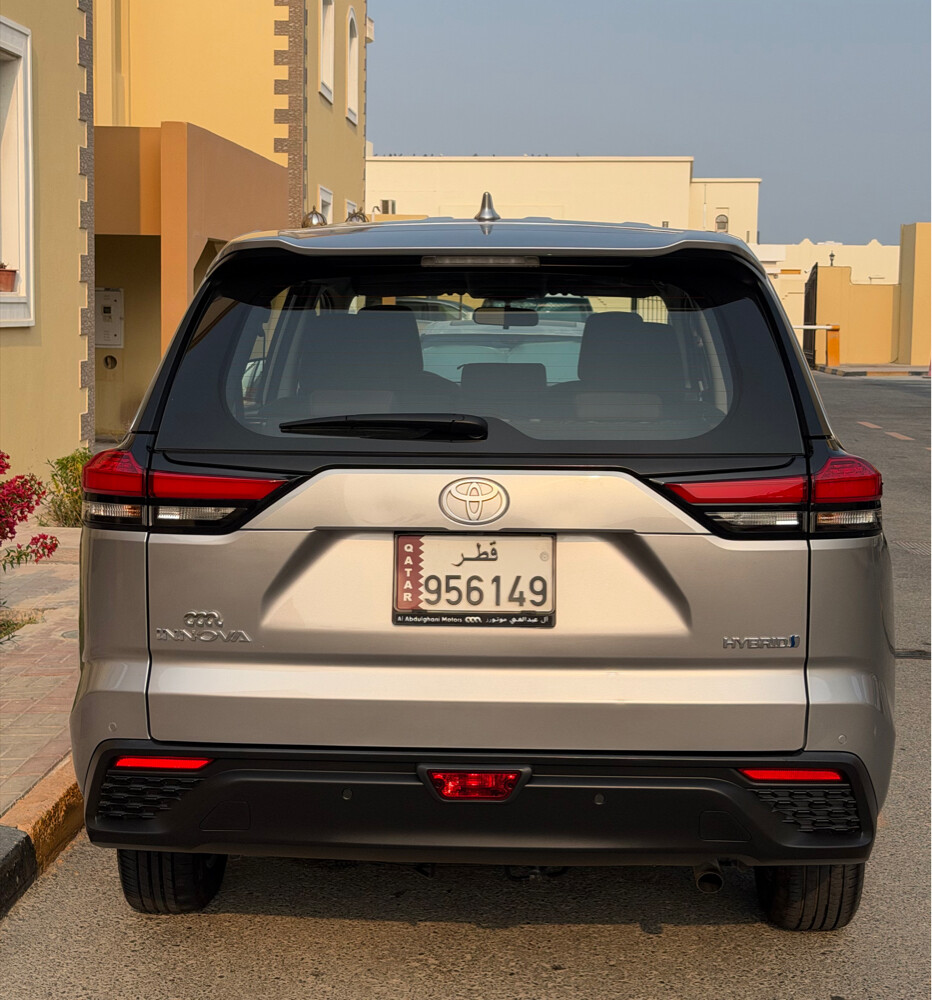TOYOTA INNOVA 2024 - 4