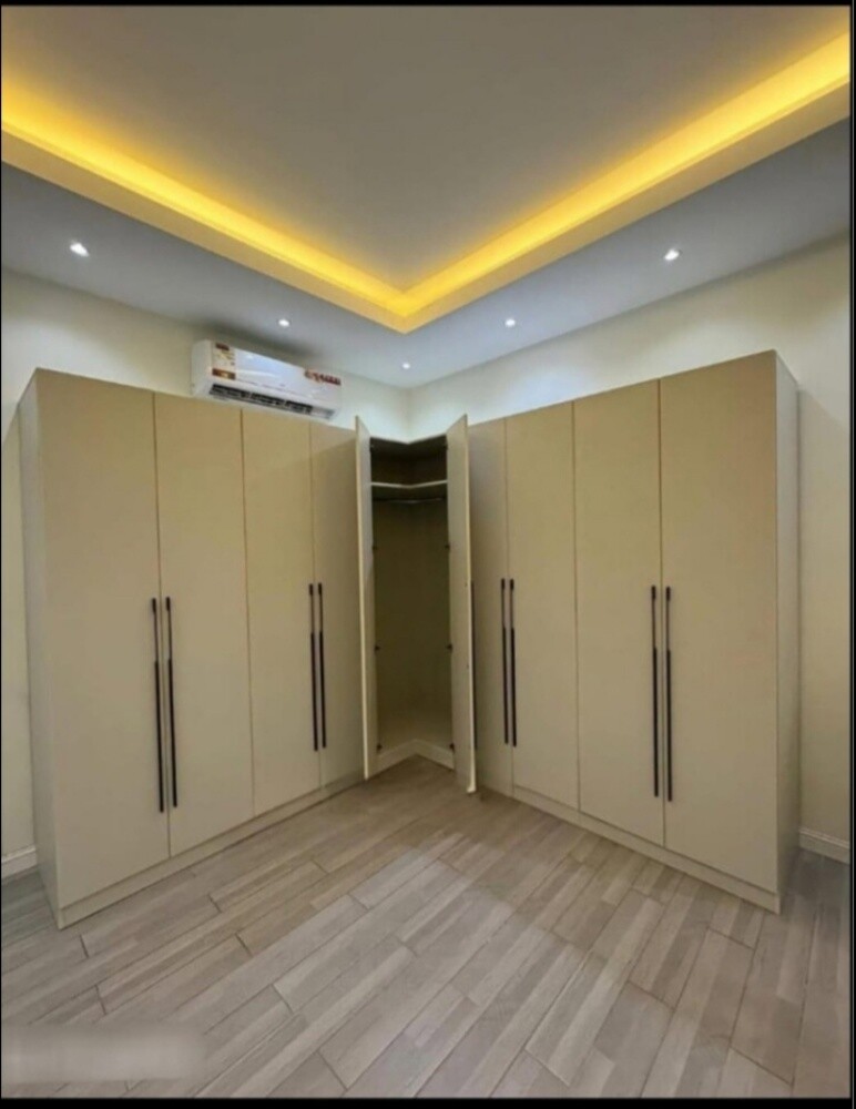 Cabinet making - 18