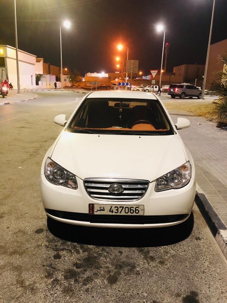هيونداي إلكترا 2010 - 2