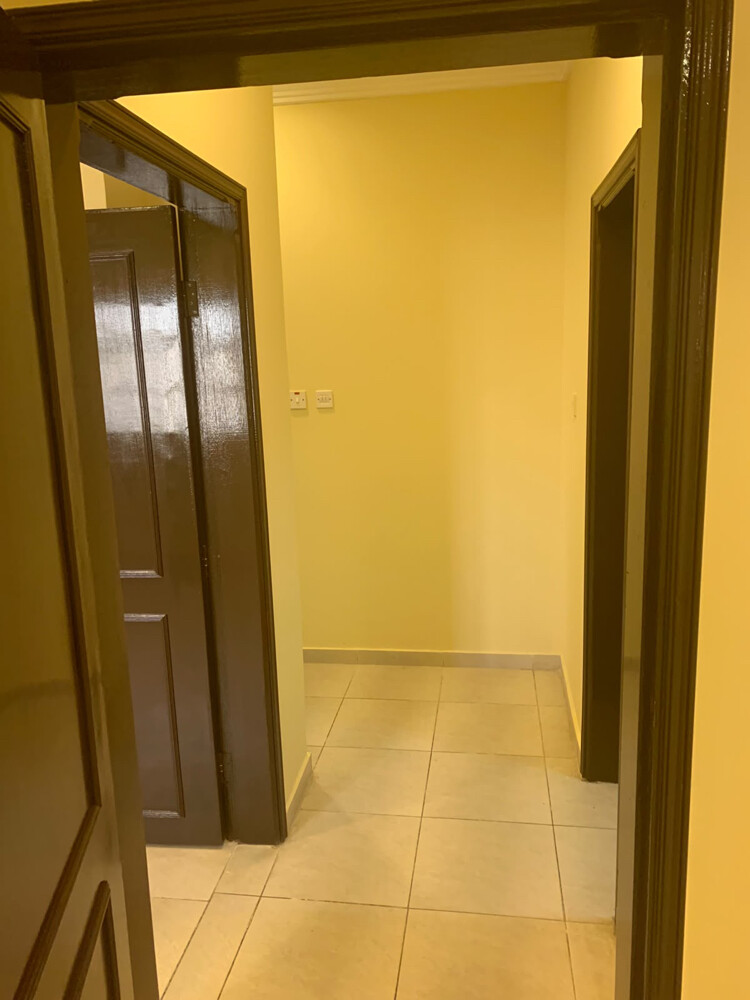 ايجار شقه العززيه موظفين - 1