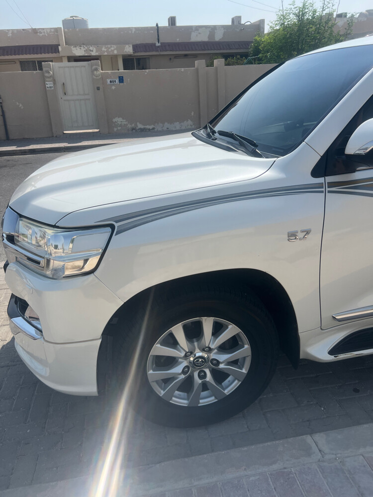 Land Cruiser 2017 VXR - 14
