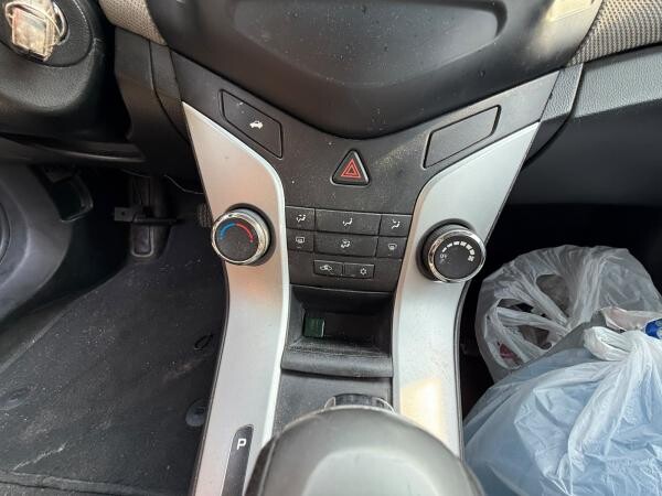 CHEVROLET CRUZ 2016 - 14