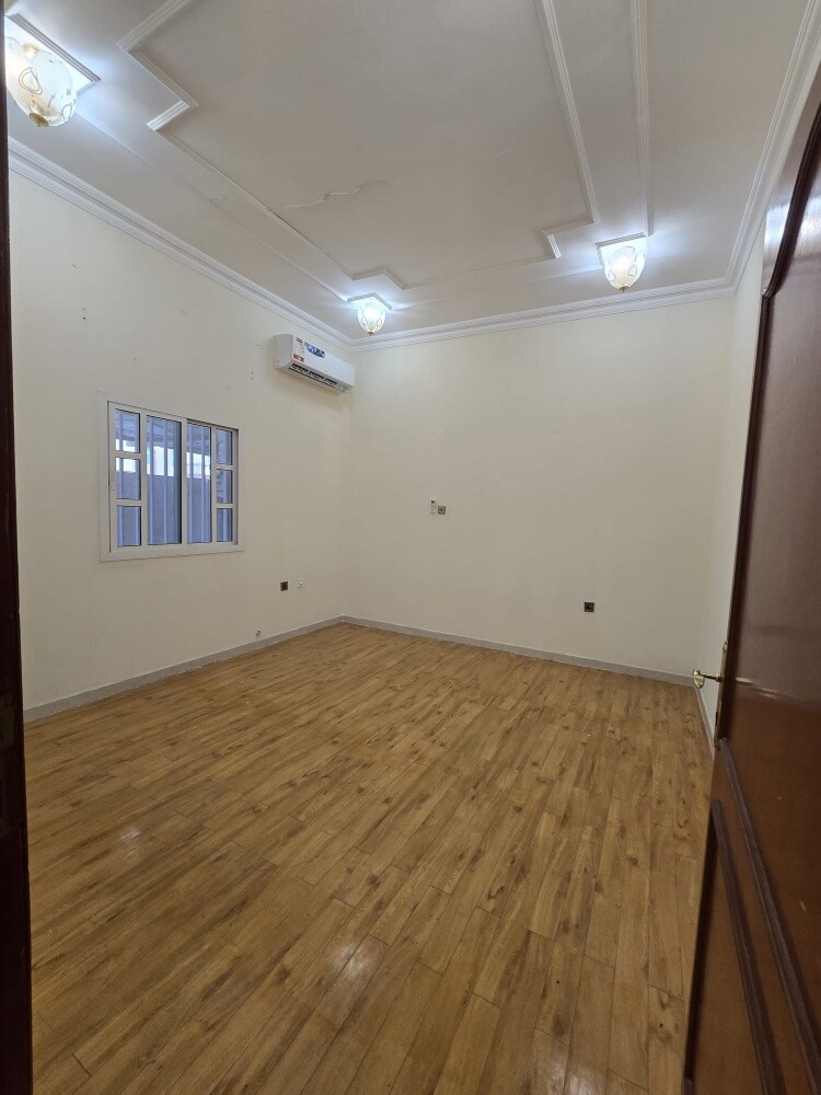 Villa for rent in Al Kharaitiyat - 12