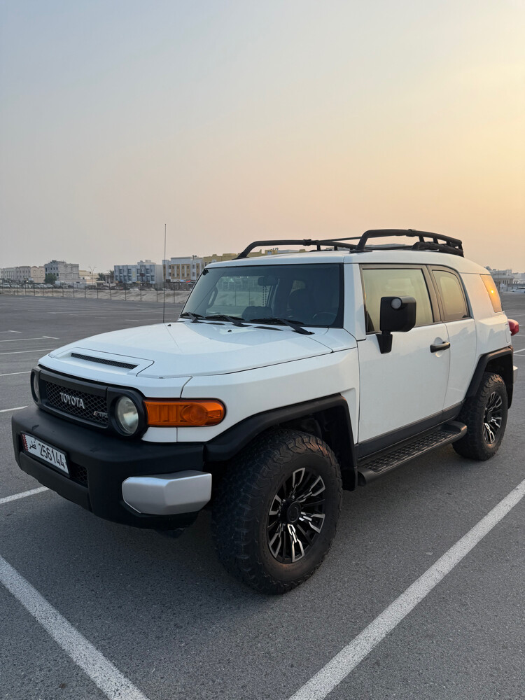 Toyota FJ Cruiser TRD Edition  - 6