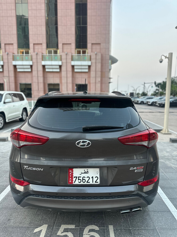 Hyundai Tucson 2016 Full option  - 3