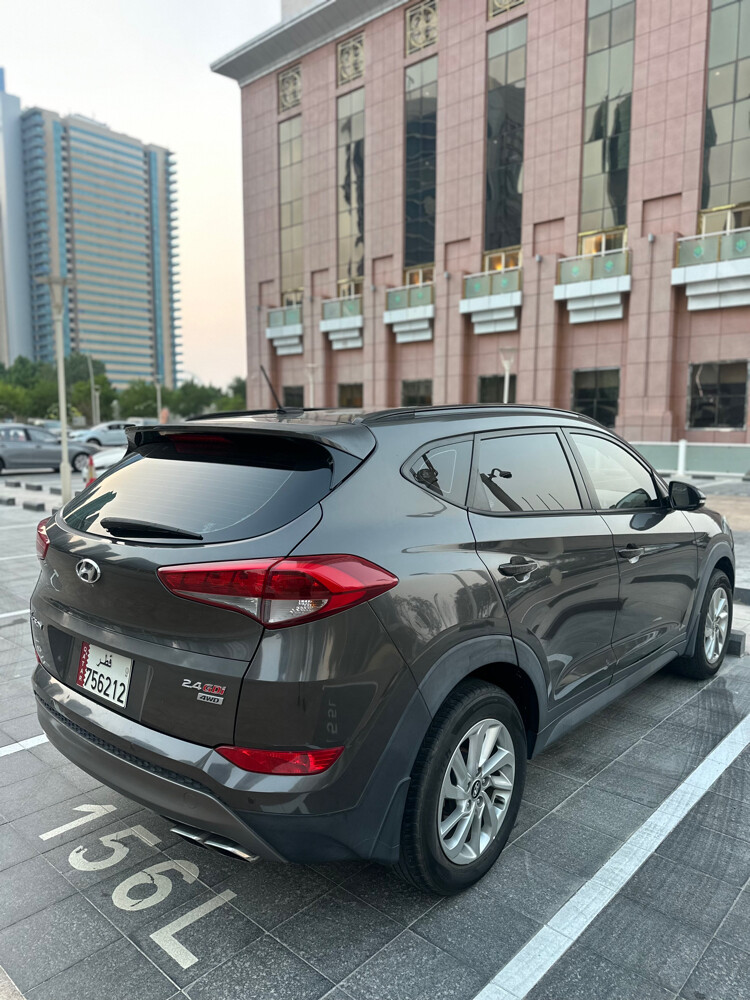 Hyundai Tucson 2016 Full option  - 2