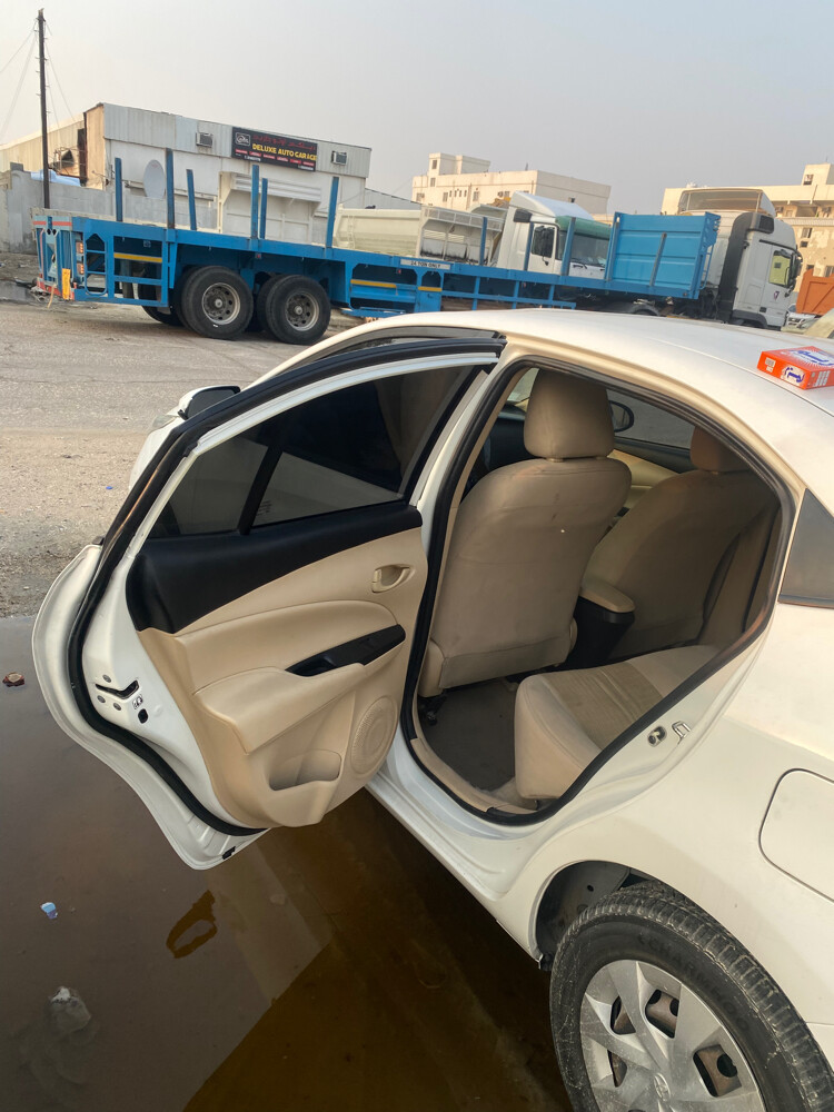 تويوتا ياريس 2021 - 11