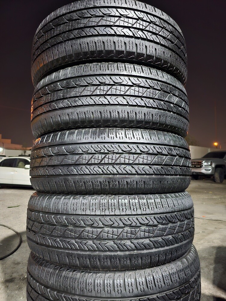 285-65-17,,,, Roadstone brand - 9