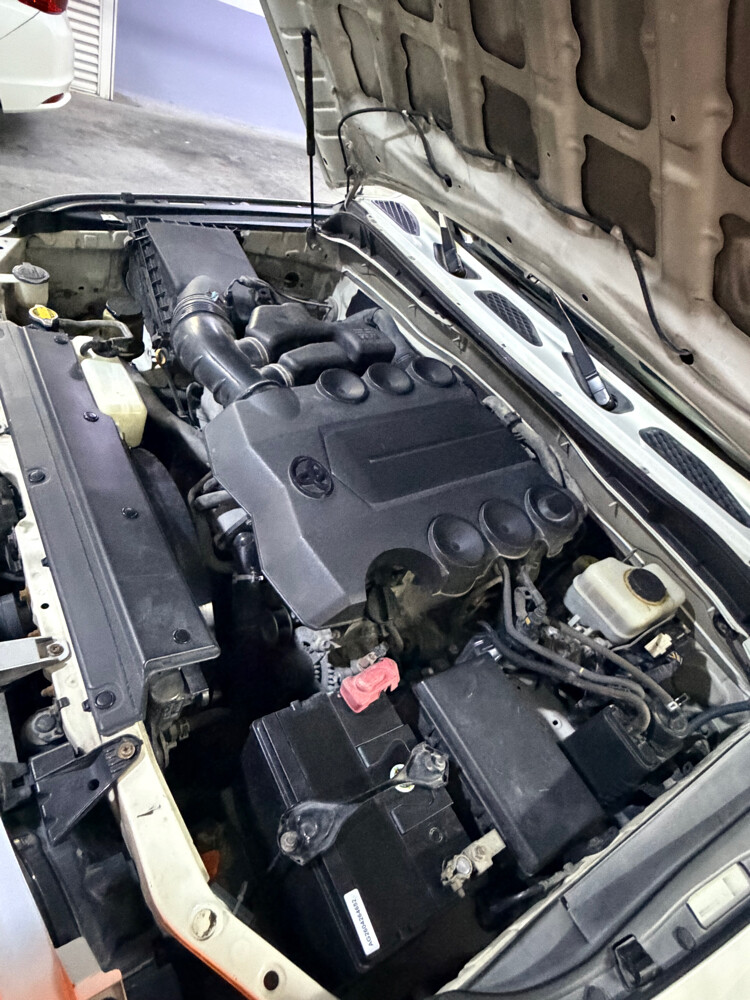 fj 2012 perfect condition. - 8