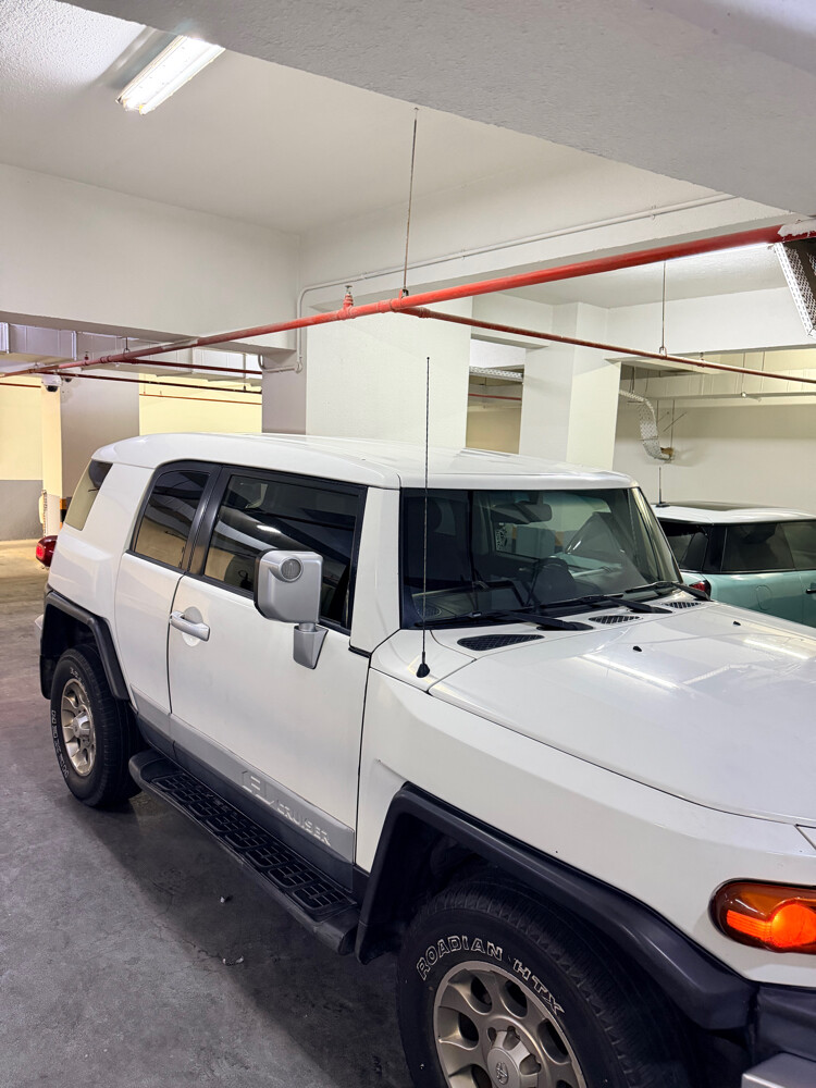 fj 2012 perfect condition. - 4