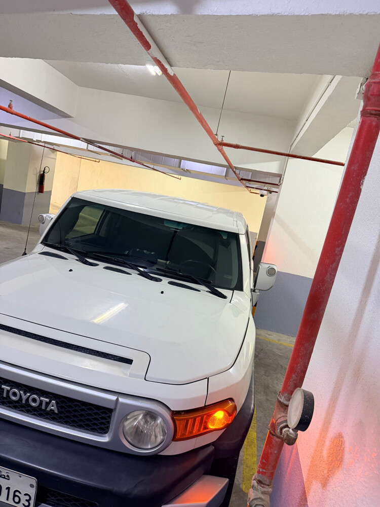 fj 2012 perfect condition. - 5