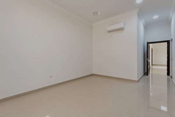 5+2BR SA VILLA -UMM AL AMAD - 4