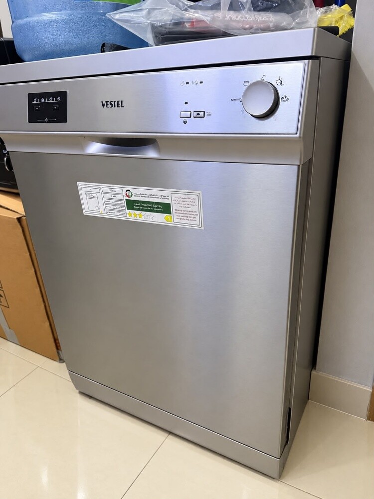 Dishwasher - 1
