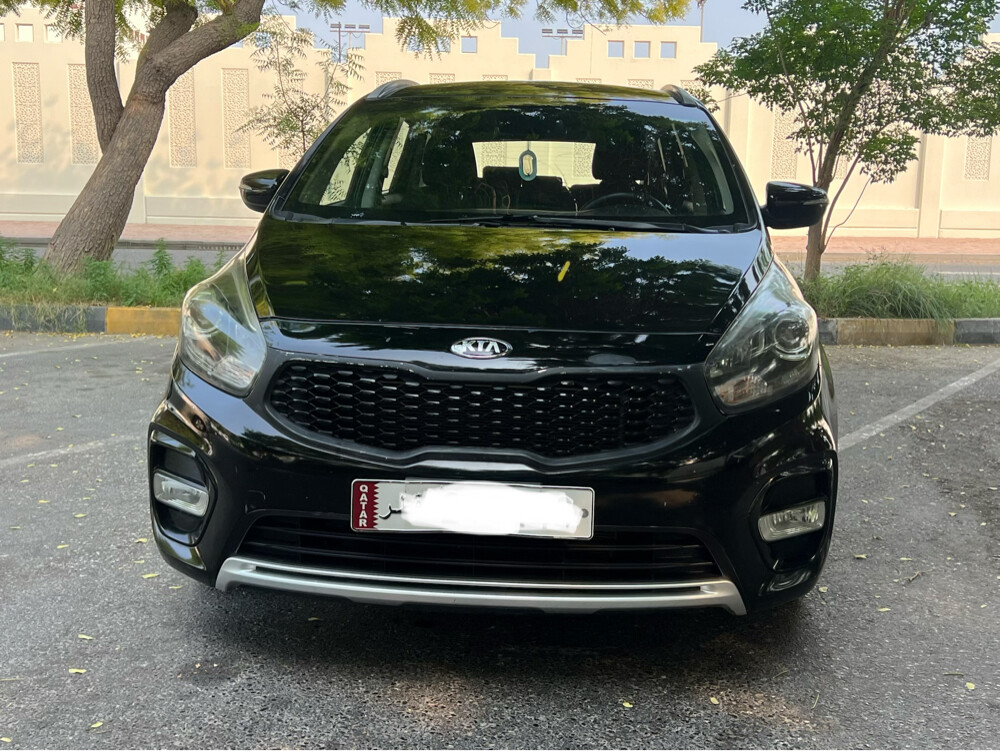 Kia Carens 1600 cc - 11
