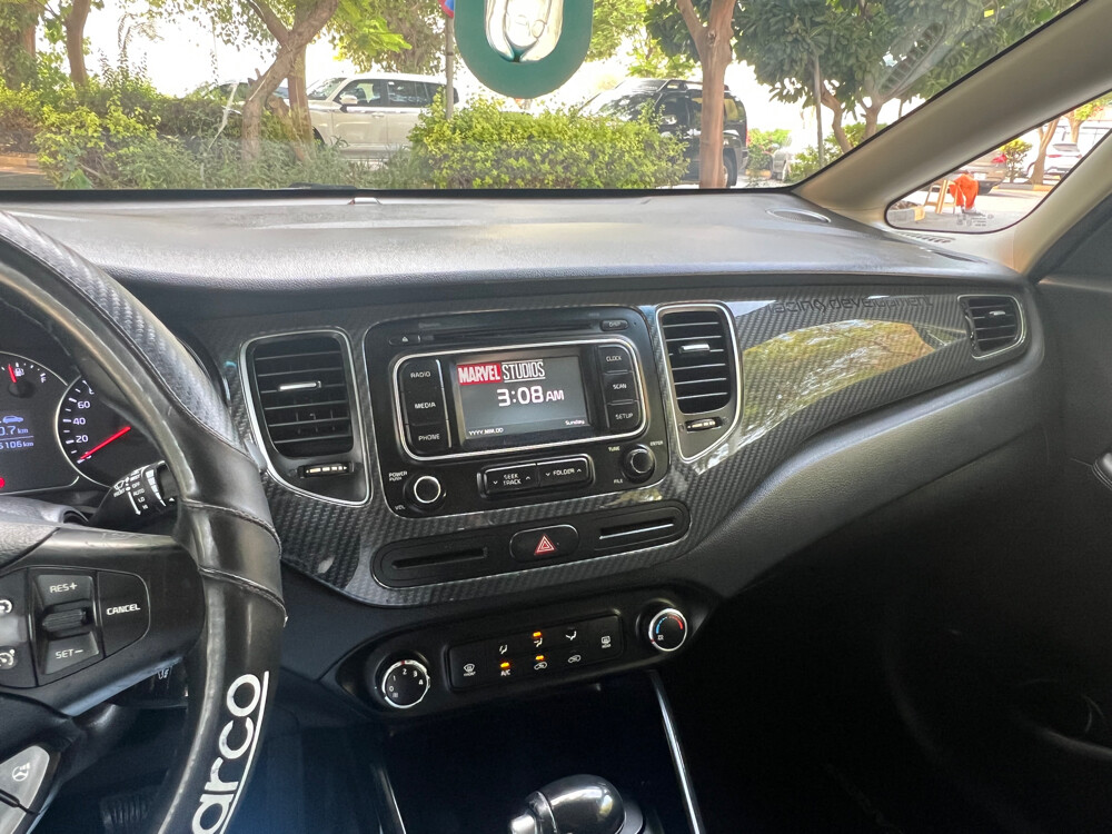 Kia Carens 1600 cc - 10