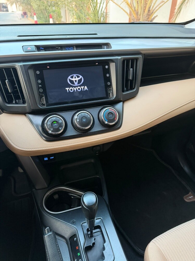 Toyota Rav4 2017 - 9