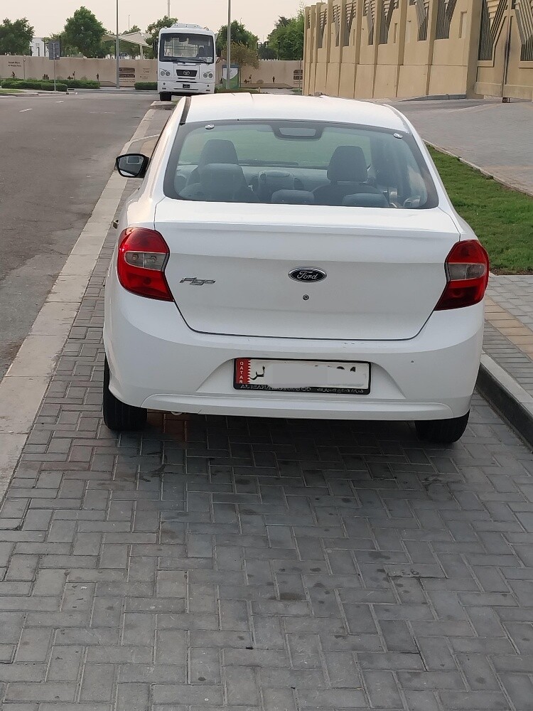 سيارة فورد ٢٠١٦ حالة جيدة جدا - 2