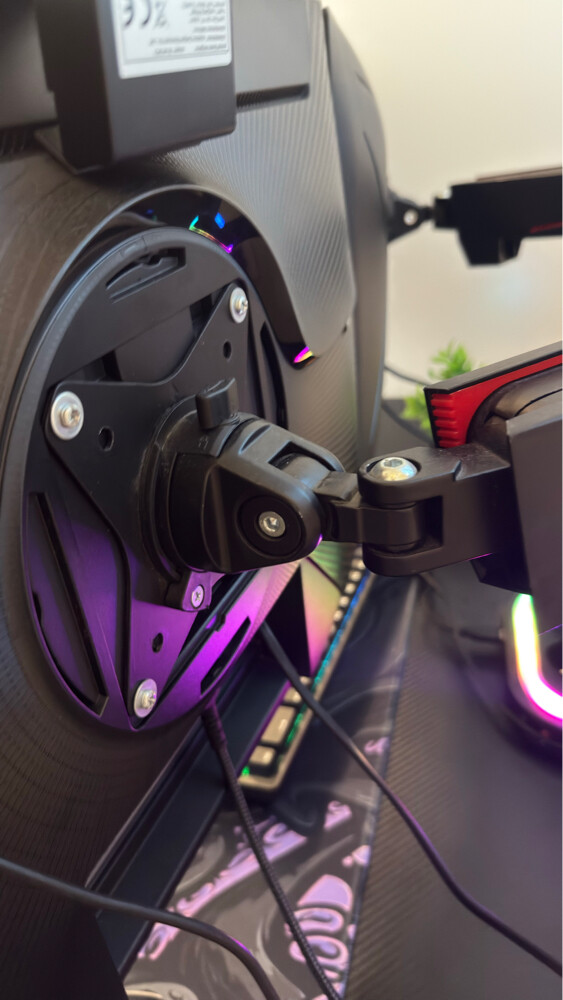 Twisted Minds Dual Monitor Arm - 2