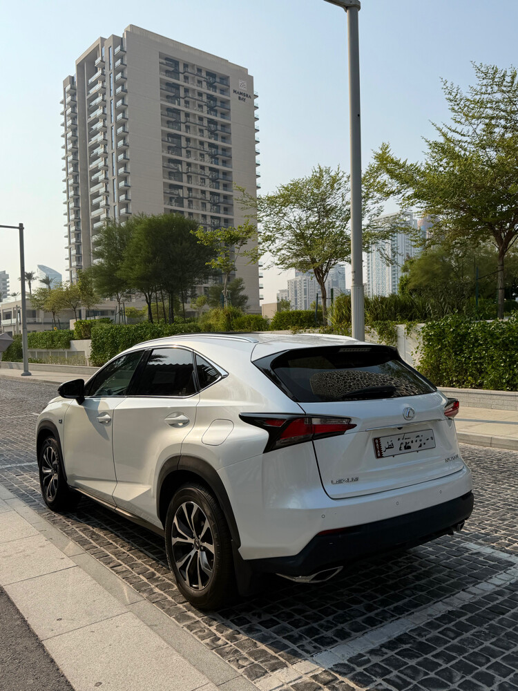Lexus NX200T model 2015 - 2