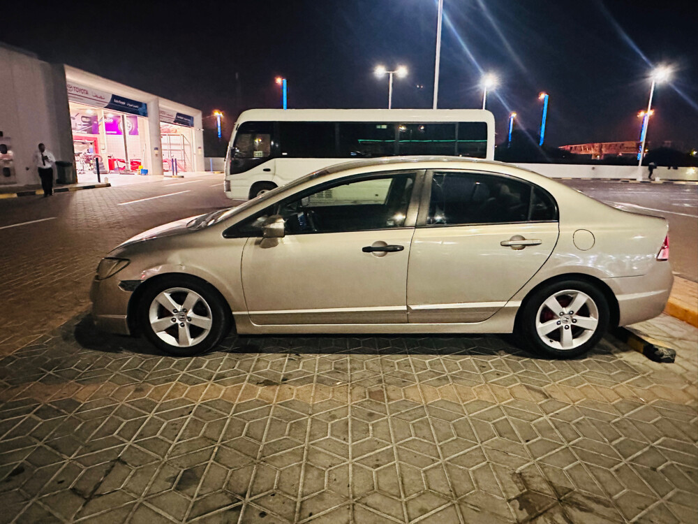 Honda  civic   - 6