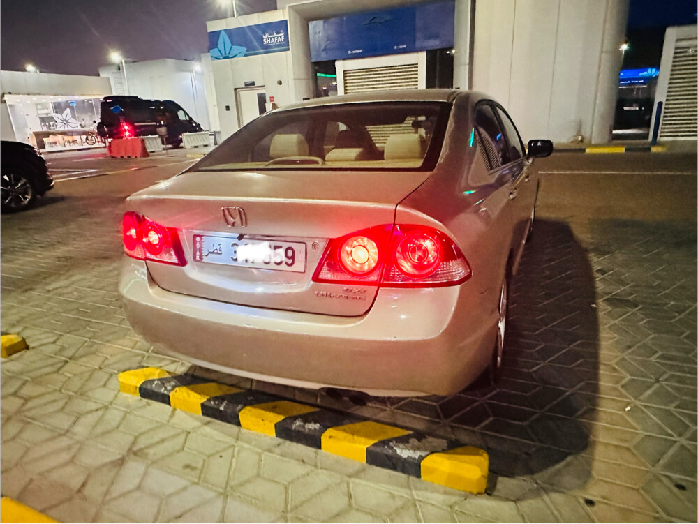 Honda  civic   - 4