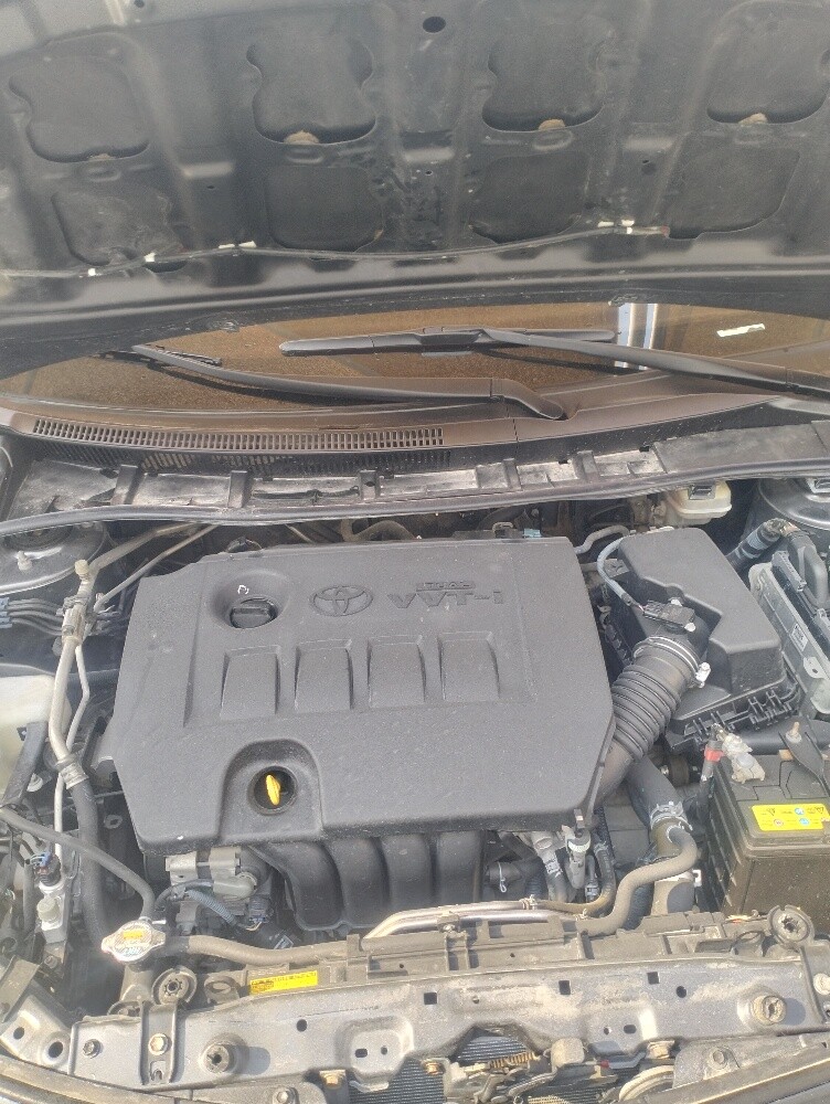 Toyota corolla 2012 1.6 - 9