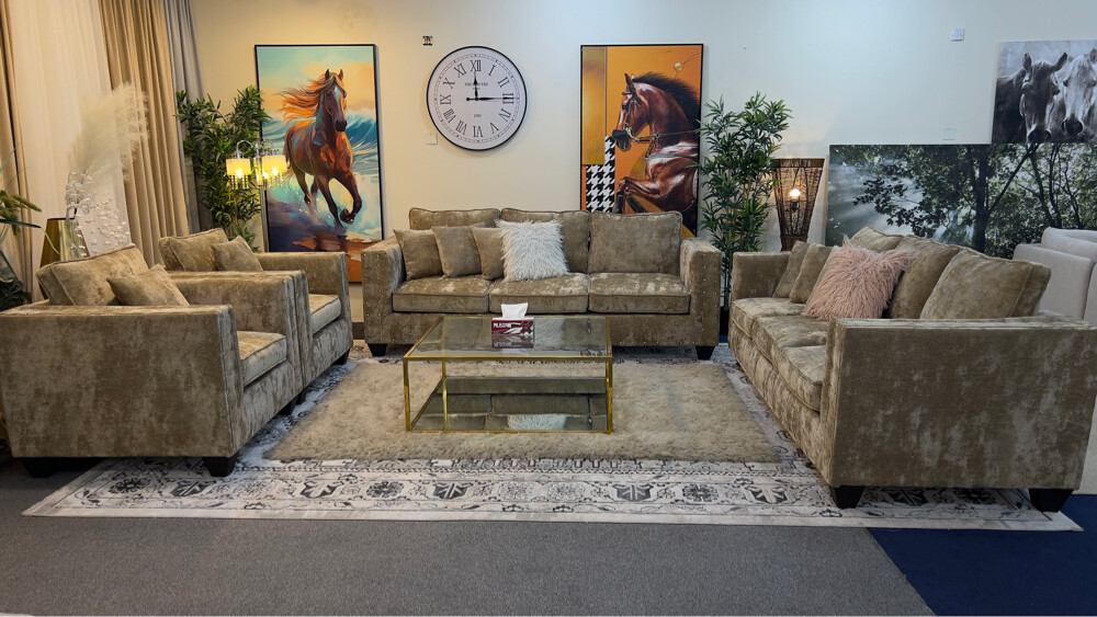 Homes r us brand 8 seater 3+3+1+1 - 7
