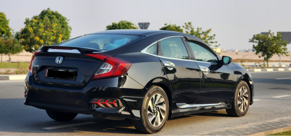 Model: 2017 Honda civic  - 5