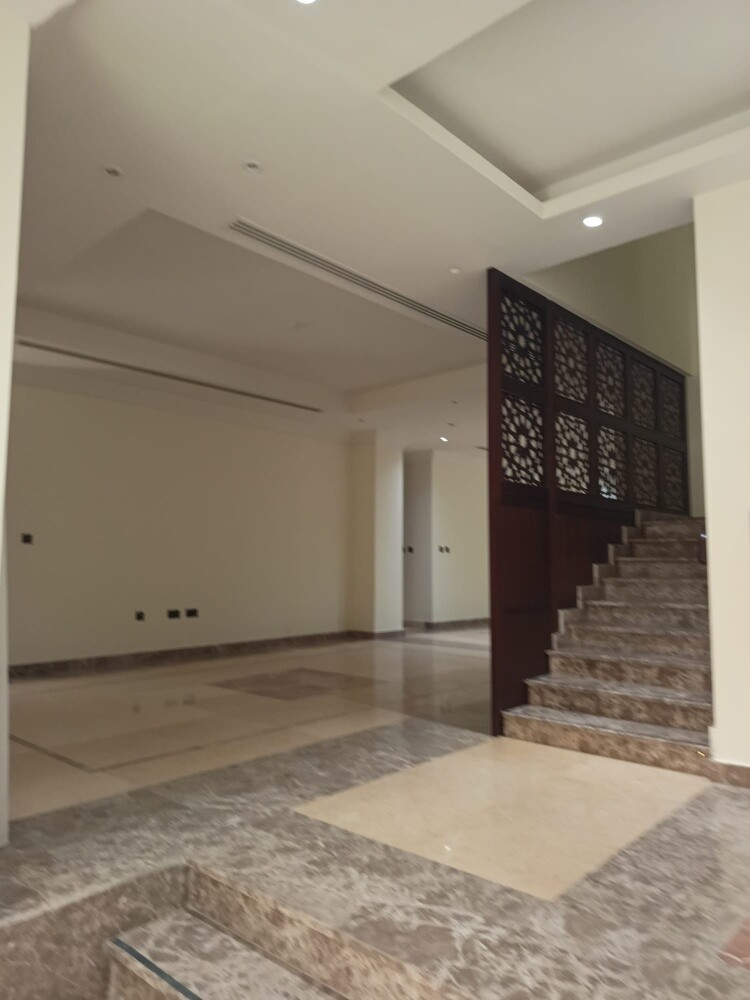 VIP VILLA IN ALWAAB CITY FOR RENT - 4
