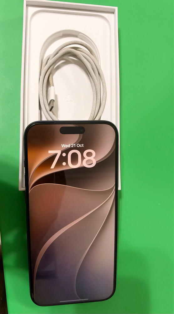 I phone 17 pro max  - 2