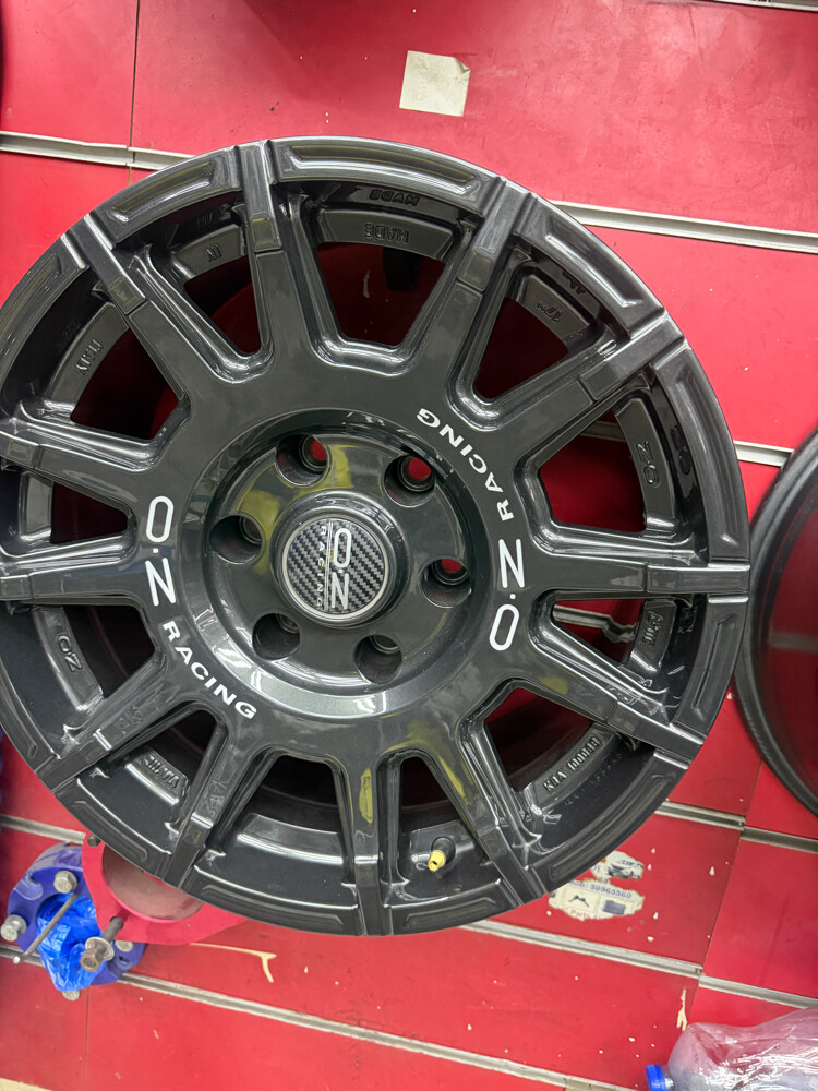 Oz orginal 17(5 pices) tank,nissan - 4