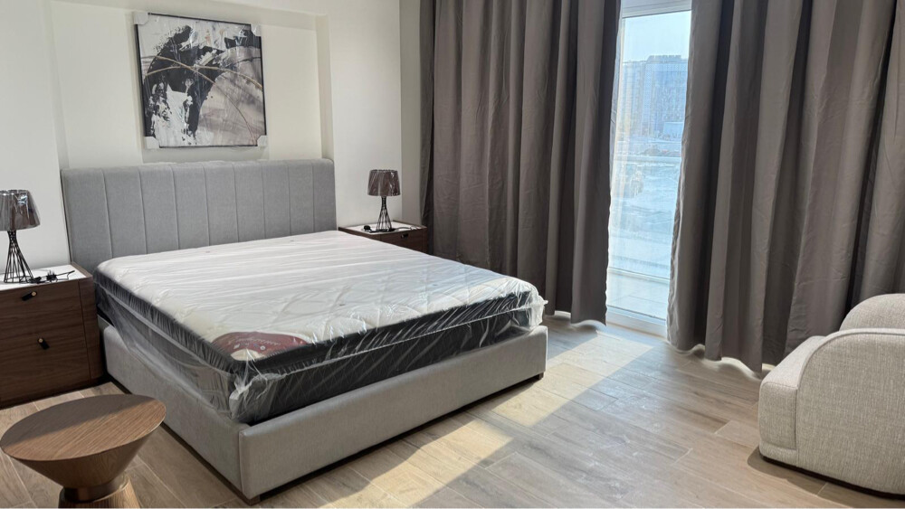 للبيع شقة في لوسيل - 1