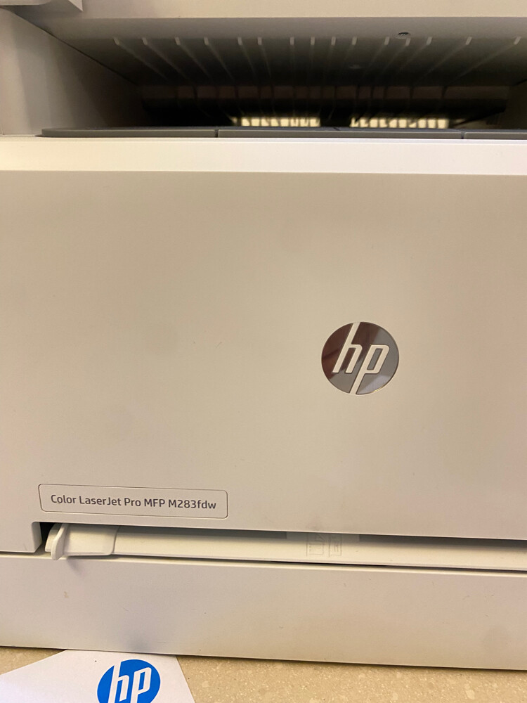 HP Color Laser wifi (New toner) - 10