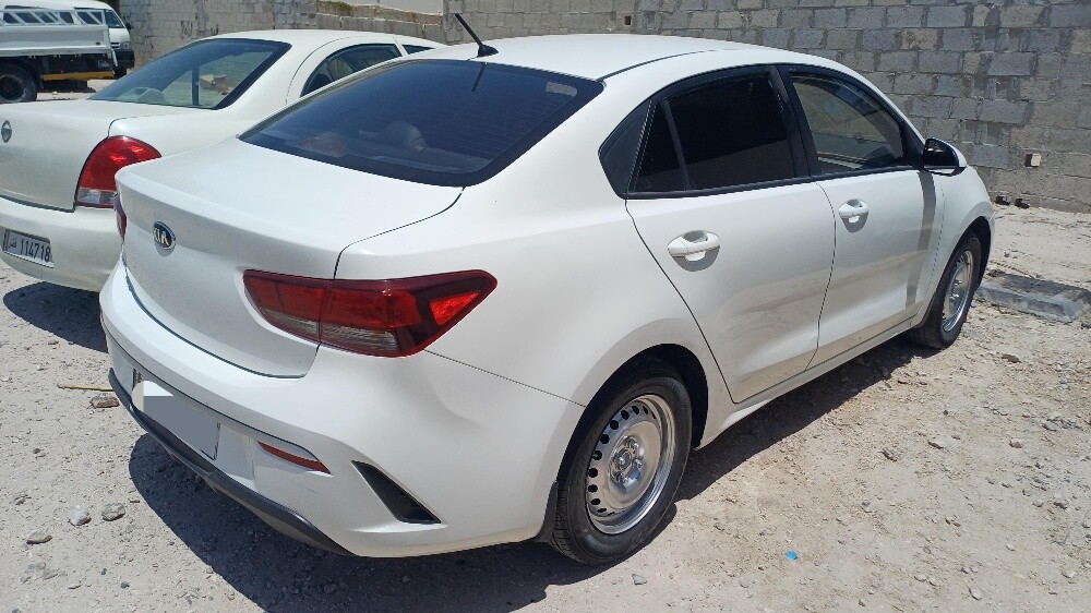 KIA RIO MODEL 2021 - 6