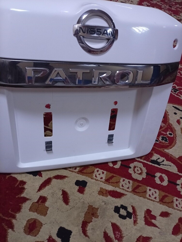 rear trunk cover - 1