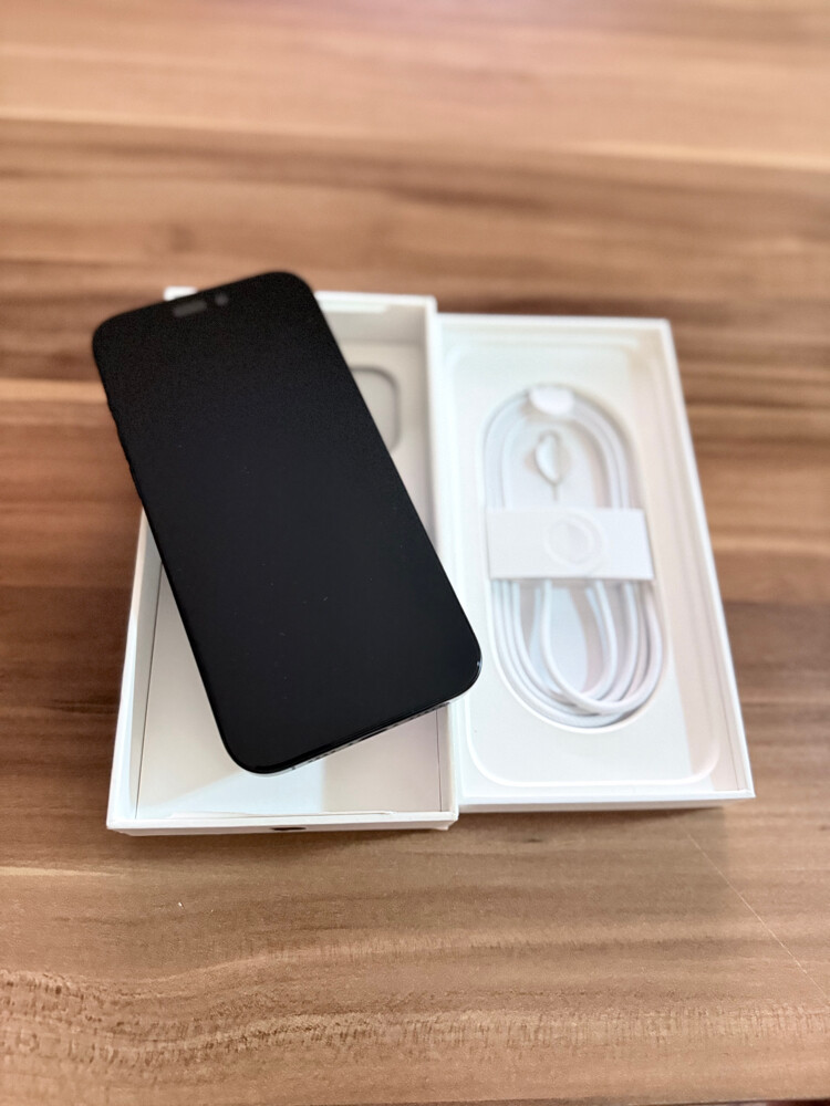 iPhone 16 pro max 1 TB - 4