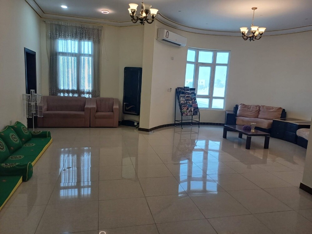 saloon for sale - 8