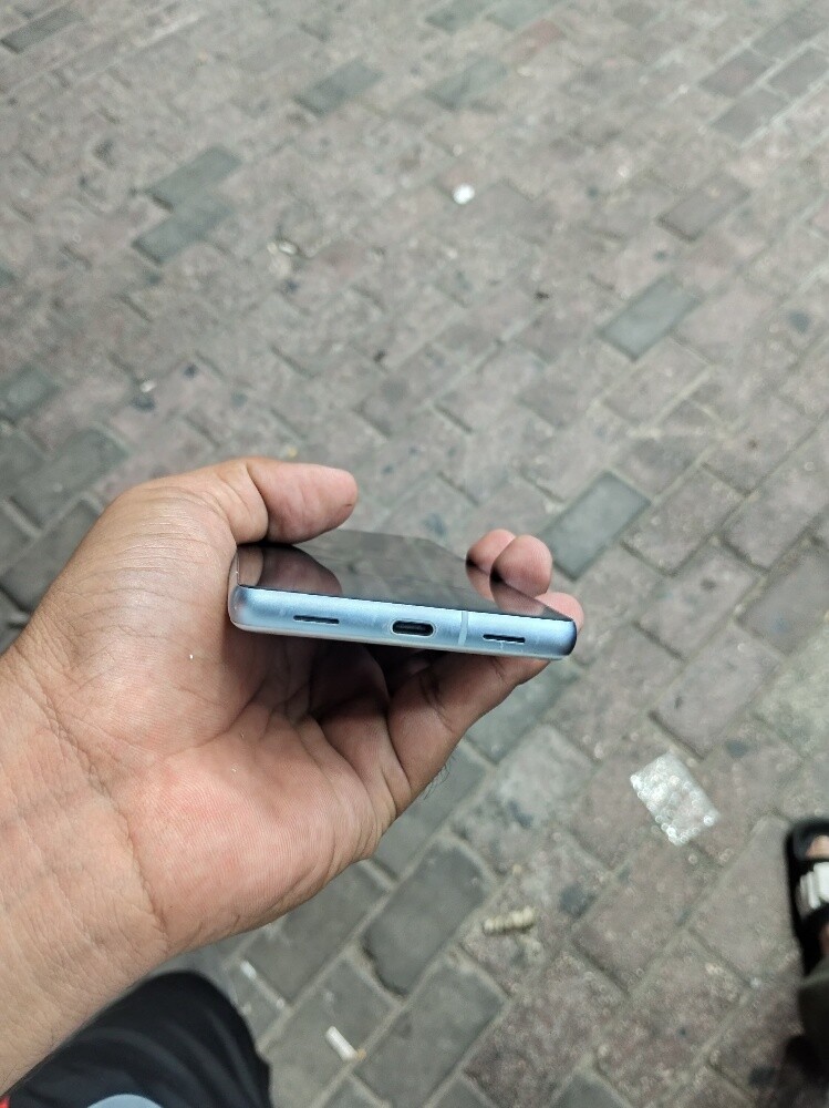 Google pixel 7A===8/120 - 2