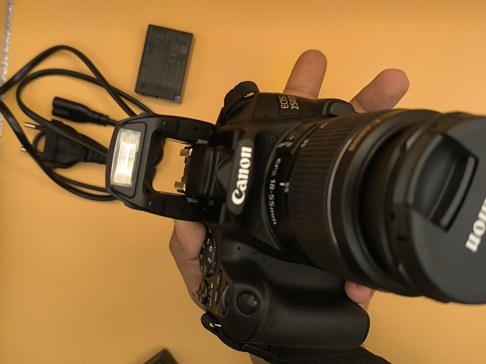 canon 250d camera with lens - 1