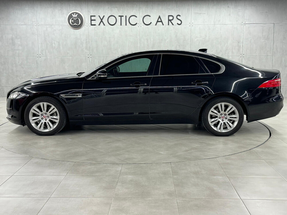 Jaguar - XF 2018 - 5