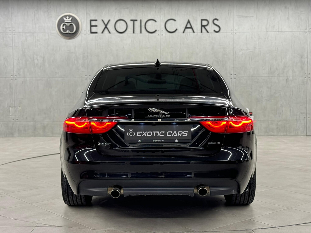 Jaguar - XF 2018 - 4