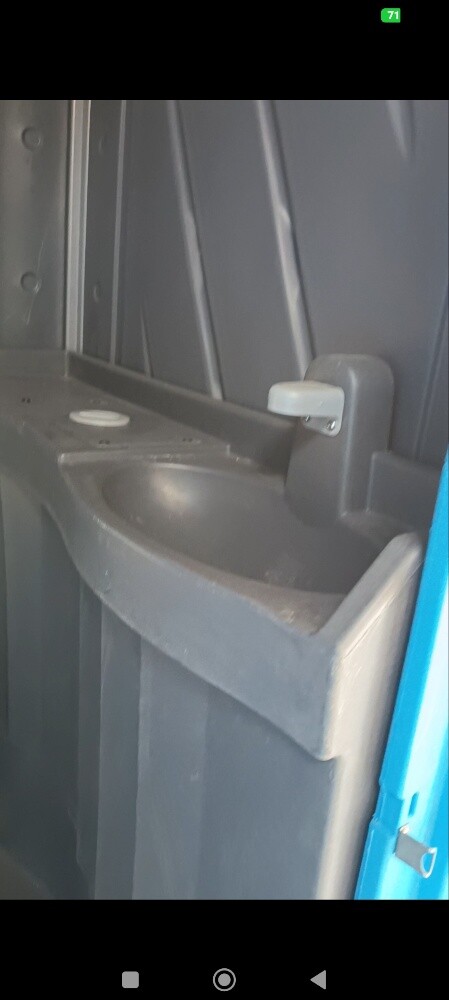 portable toilet - 5