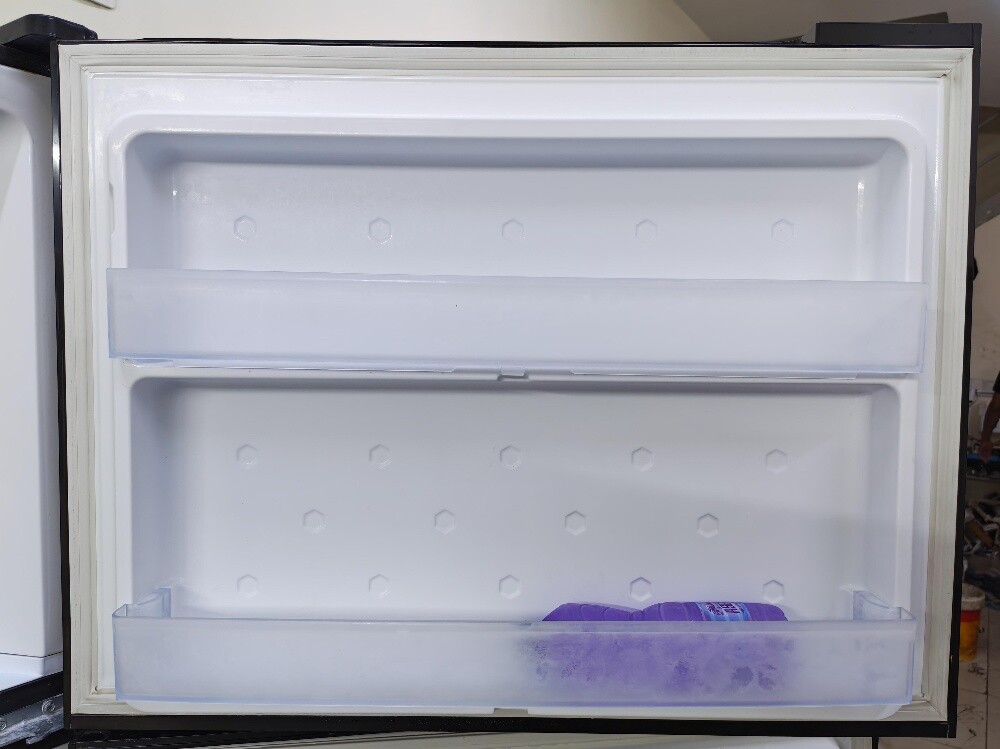 Sharp 700L Fridge For Sale - 6
