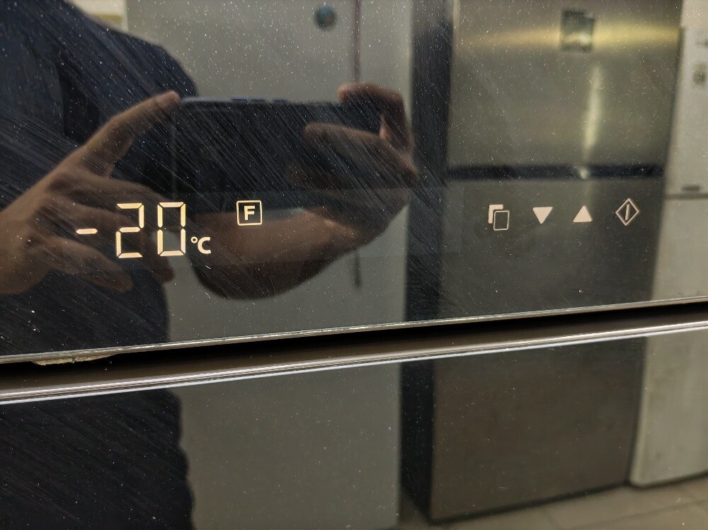 Sharp 700L Fridge For Sale - 2