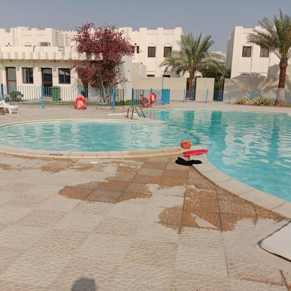 مدرب ومنقذ سباحة ذو خبرة(خاص) - 2
