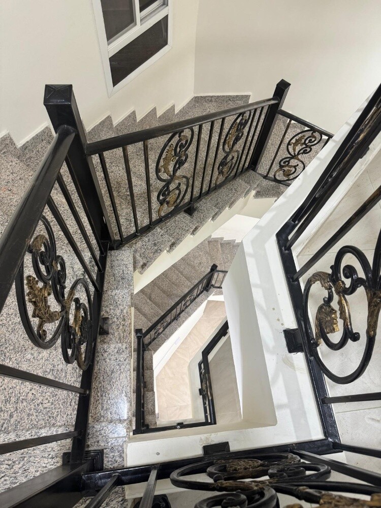 new villa for rent in alwakir - 3