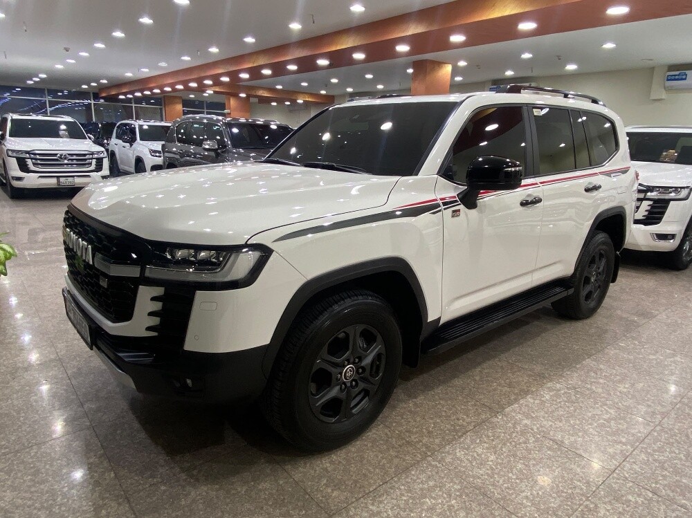 GR SPORT 2023 TWIN TURBO WHITE - 3