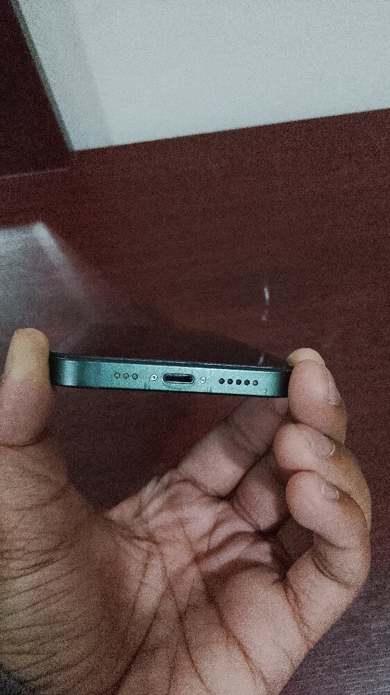 IPHONE 13 128GB GOOD CONDITION - 8